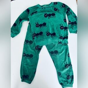 Hugo Loves Tiki Green Ant Print Set